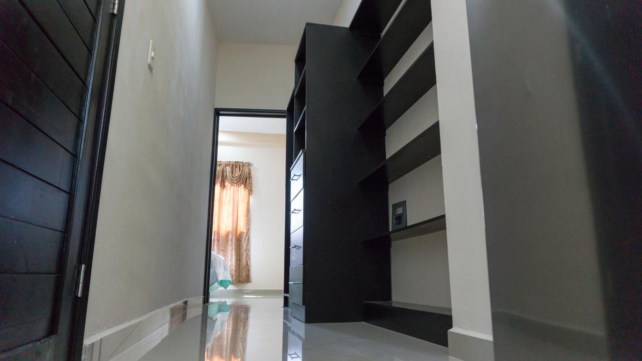 Hotel Suites La Roca Cancún Esterno foto