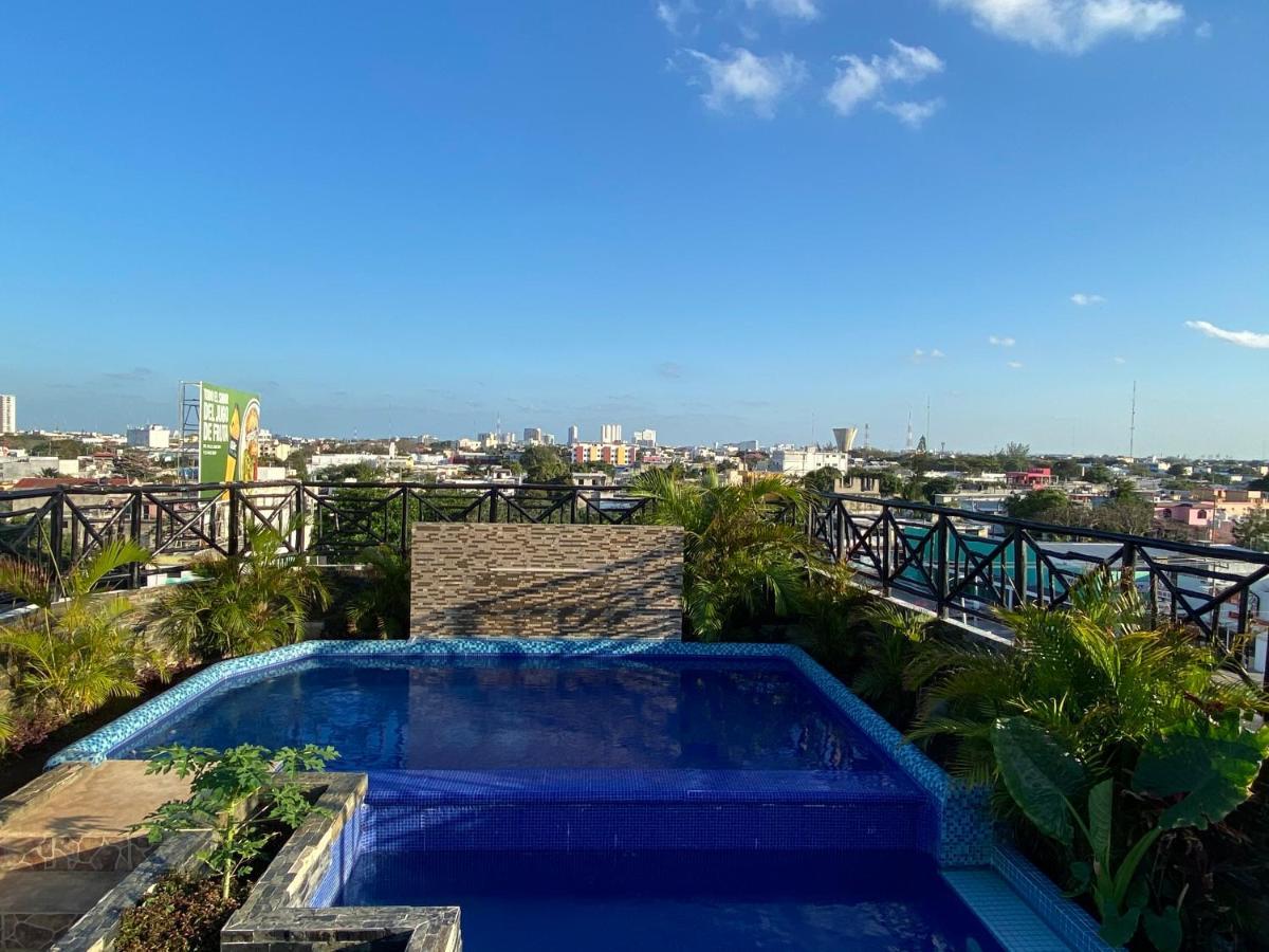 Hotel Suites La Roca Cancún Esterno foto